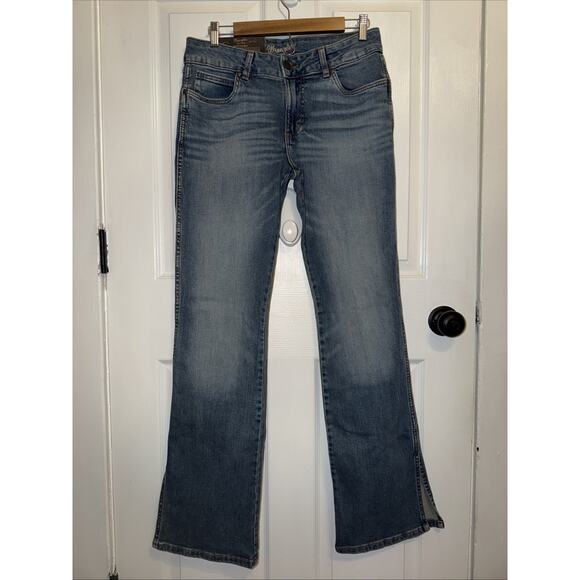 NEW Wrangler Retro Mae Jeans Women Sz 7 R Blue Boot Cut Mid Rise Stretch Western - Picture 1 of 9